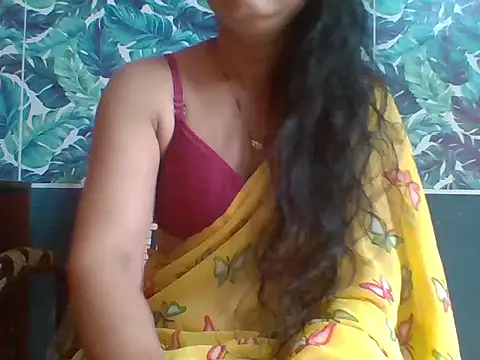 Snapshot of Marathi_q4een01 chatting on 10.13.25 Marathi q4een01 online show from 10.13.25