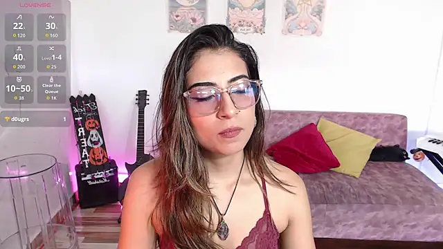 Susanahendrix online show from 10.15.25