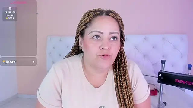 katte landerr online show from 10.26.25