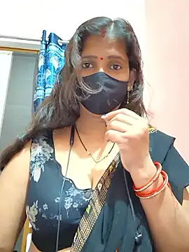 Snapshot of Sonalihot_ chatting on 10.05.25 Sonalihot online show from 10.05.25