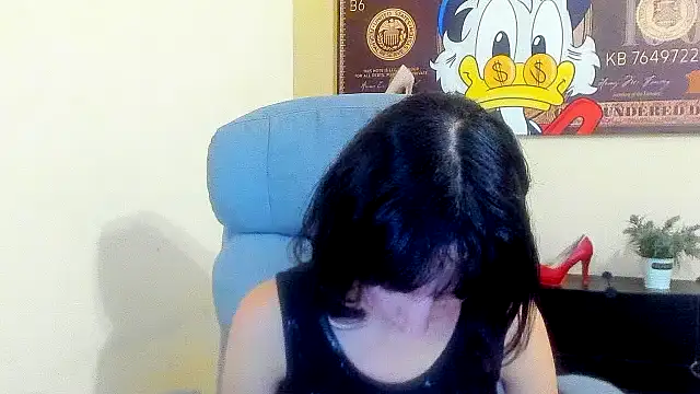 Snapshot of Marri-Stella chatting on 10.22.25 Marri-Stella online show from 10.22.25
