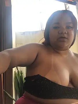 Snapshot of melcarioca1111 chatting on 09.19.25 melcarioca1111 online show from 09.19.25