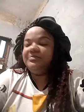 Snapshot of melcarioca1111 chatting on 10.19.25 melcarioca1111 online show from 10.19.25