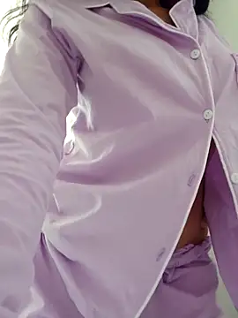 Miss Pompitas23 online show from 11.29.25