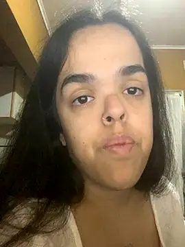 Snapshot of Littleegirl69 chatting on 12.03.25 Littleegirl69 online show from 12.03.25