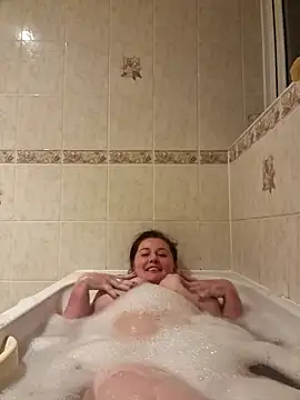 Snapshot of RosieMilff chatting on 11.09.25 RosieMilff online show from 11.09.25