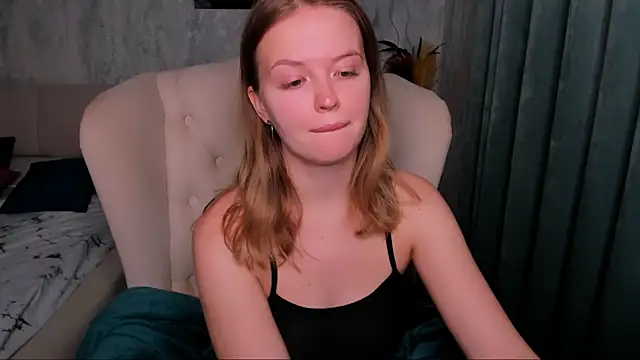 LaurennHill online show from 10.25.25