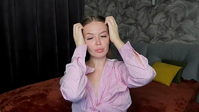 LaurennHill online show from 12.02.25