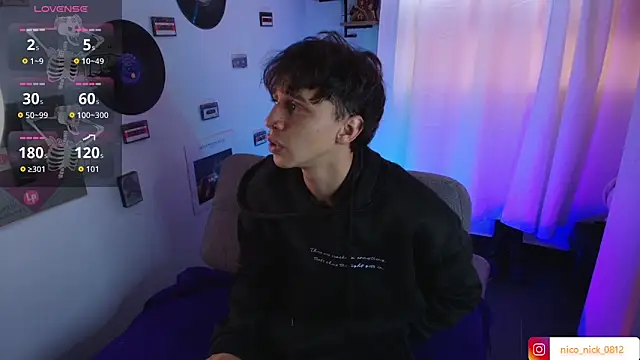 Snapshot of Nick_Bangover_ chatting on 09.30.25 Nick Bangover online show from 09.30.25