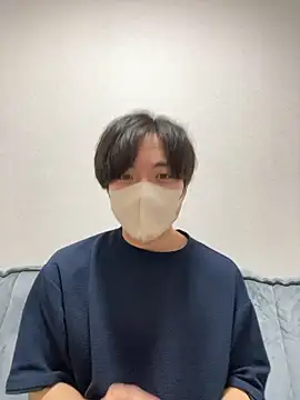 Snapshot of Yuma0718 chatting on 10.14.25 Yuma0718 online show from 10.14.25