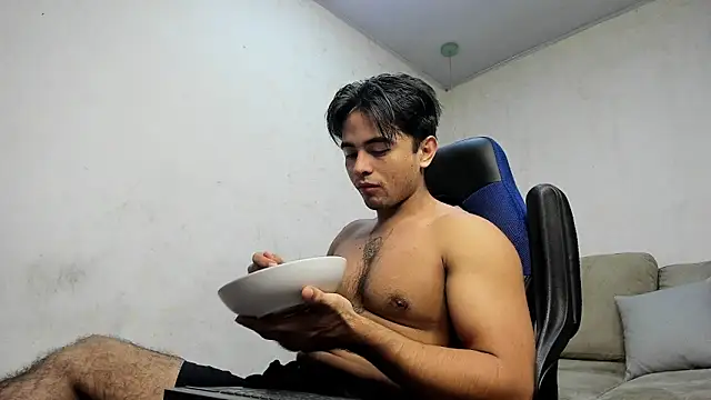 Snapshot of Bellion_grant chatting on 09.14.25 Bellion grant online show from 09.14.25