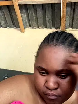 AssieLindy95 online show from 12.05.25