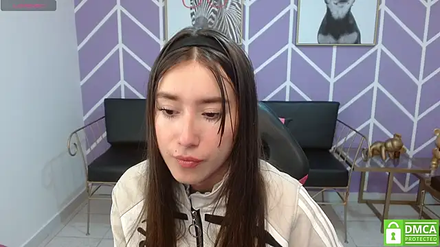 Adhara Kitten online show from 09.24.25