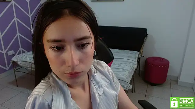 Adhara Kitten online show from 10.08.25