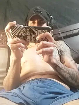 Alexsexygamer online show from 10.18.25