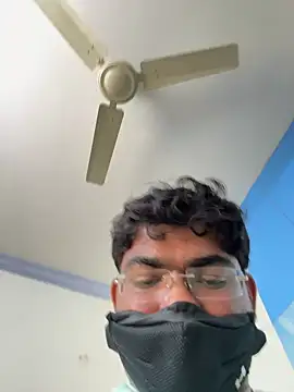 Snapshot of TELUGU-HYDDICK4u chatting on 09.17.25 TELUGU-HYDDICK4u online show from 09.17.25