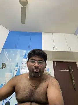 Snapshot of TELUGU-HYDDICK4u chatting on 09.19.25 TELUGU-HYDDICK4u online show from 09.19.25