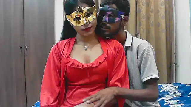 Snapshot of horny__couple_ chatting on 10.17.25 horny couple online show from 10.17.25