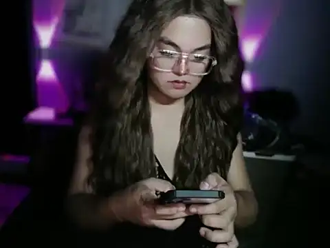 Snapshot of Holygoddessanitaxx chatting on 09.11.25 Holygoddessanitaxx online show from 09.11.25