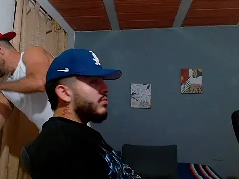 Ethan Tomm online show from 12.05.25