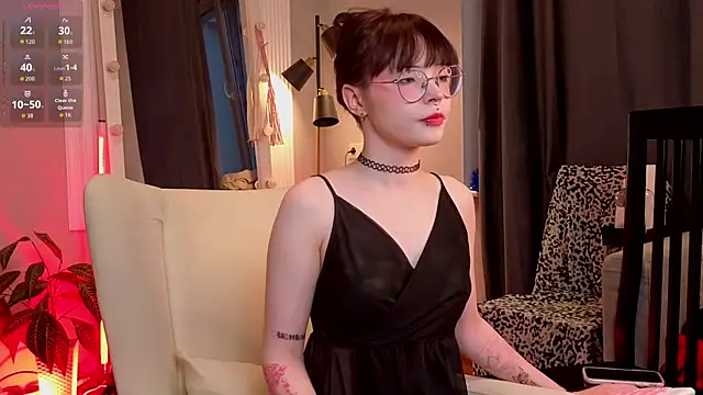 Misa Perfect online show from 12.03.25