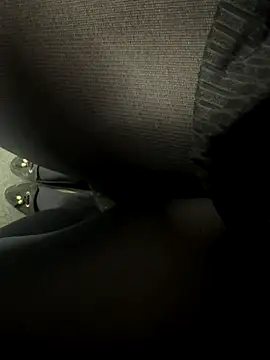 HiddenHoneyLDN online show from 09.09.25