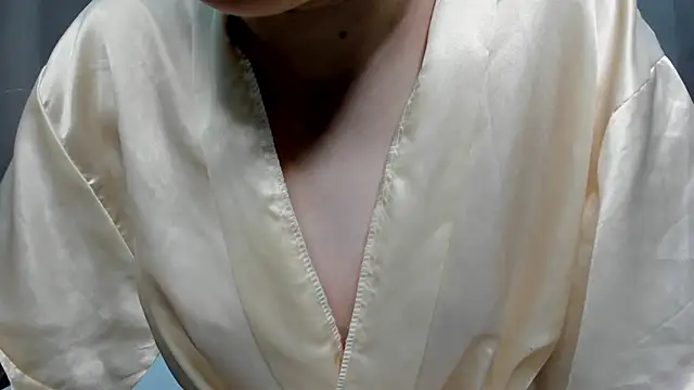 Camilla Kelly online show from 11.28.25