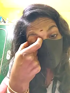 Honey rosetamil online show from 11.21.25