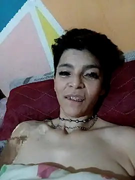 Snapshot of Lulypsicologasexual chatting on 10.18.25 Lulypsicologasexual online show from 10.18.25