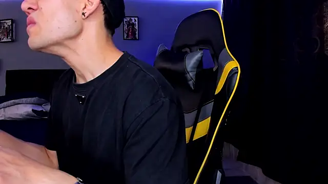 alexgiraldo   online show from 09.13.25