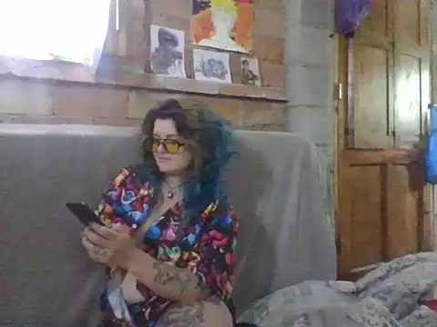 Snapshot of Wen_Vexxx chatting on 11.12.25 Wen Vexxx online show from 11.12.25