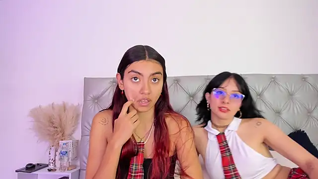 Naughty Couple83 online show from 09.29.25