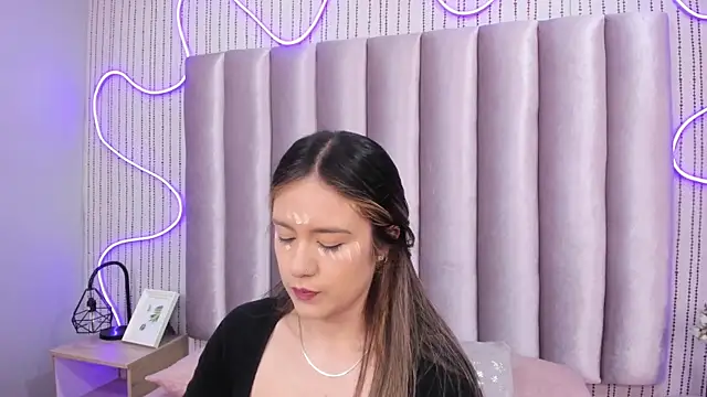 SamanthaPeachss online show from 11.26.25