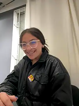 Alyha Cortes online show from 10.29.25