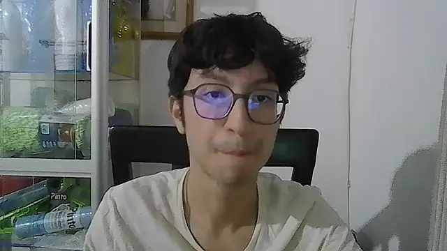 Snapshot of Kevintdx chatting on 09.11.25 Kevintdx online show from 09.11.25