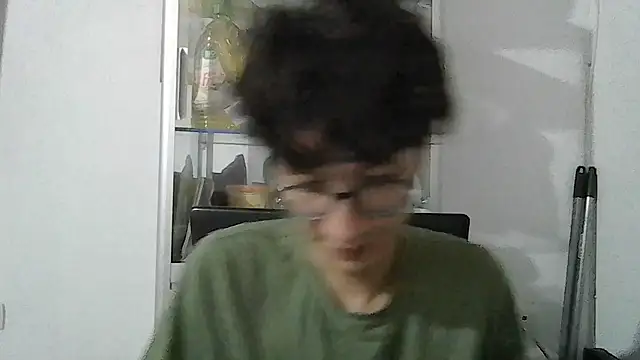 Snapshot of Kevintdx chatting on 09.17.25 Kevintdx online show from 09.17.25