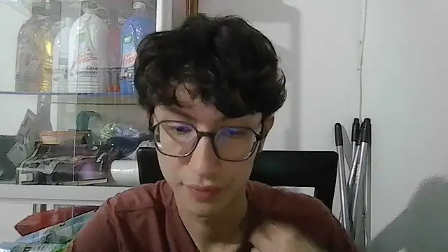 Snapshot of Kevintdx chatting on 09.26.25 Kevintdx online show from 09.26.25