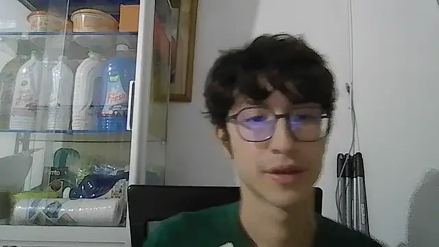 Snapshot of Kevintdx chatting on 10.07.25 Kevintdx online show from 10.07.25