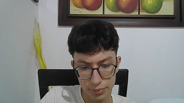 Snapshot of Kevintdx chatting on 10.20.25 Kevintdx online show from 10.20.25