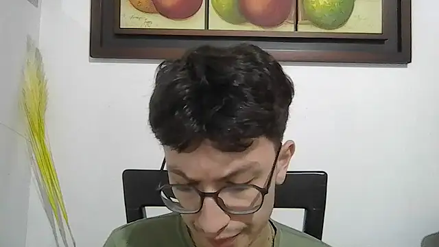 Snapshot of Kevintdx chatting on 10.25.25 Kevintdx online show from 10.25.25