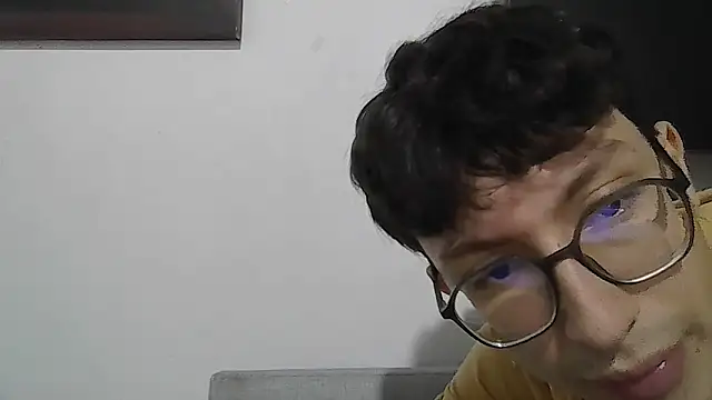 Snapshot of Kevintdx chatting on 11.14.25 Kevintdx online show from 11.14.25