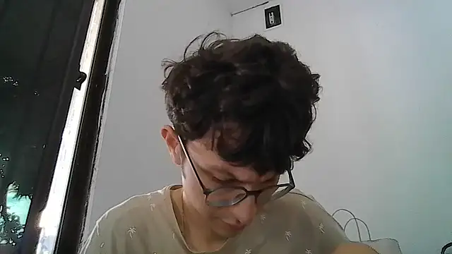 Snapshot of Kevintdx chatting on 11.25.25 Kevintdx online show from 11.25.25