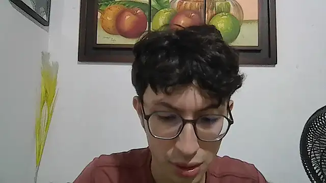 Snapshot of Kevintdx chatting on 12.05.25 Kevintdx online show from 12.05.25