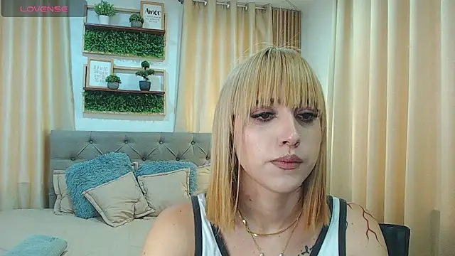 zohet kriss online show from 10.14.25