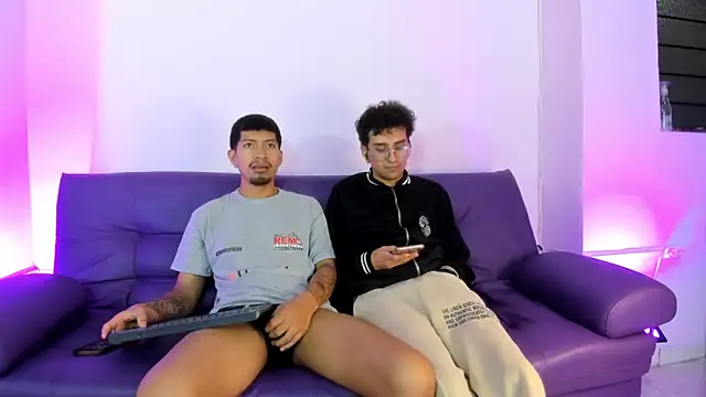 AxelAndJeremy online show from 09.18.25