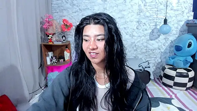 Shaden 11 online show from 09.12.25