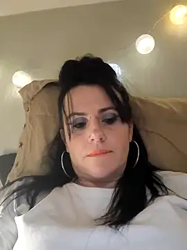Snapshot of Sosso19squirt chatting on 09.19.25 Sosso19squirt online show from 09.19.25