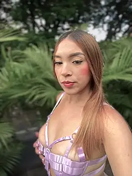 Snapshot of AmberAngelXXX chatting on 09.15.25 AmberAngelXXX online show from 09.15.25