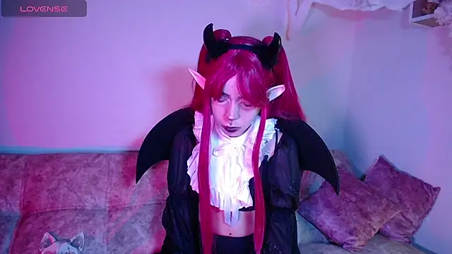 dark  nymph online show from 10.31.25