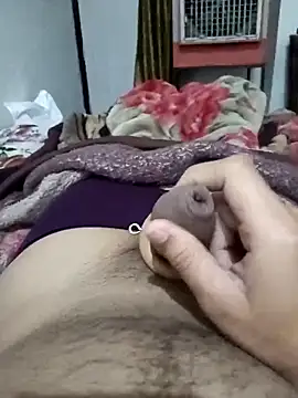 Snapshot of xerxusi chatting on 10.06.25 xerxusi online show from 10.06.25